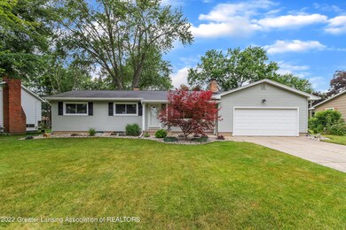 7511 Yorktown Rd, Lansing, MI 48917 - photo 2