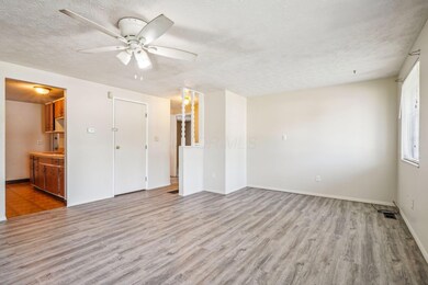 3-web-or-mls-3330-balford-square-s