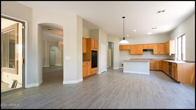kitchenFamilyRm_1
