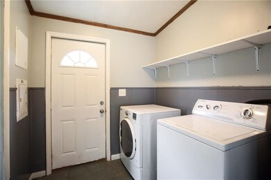 Entry way/mudroom/laundry room from side entrance