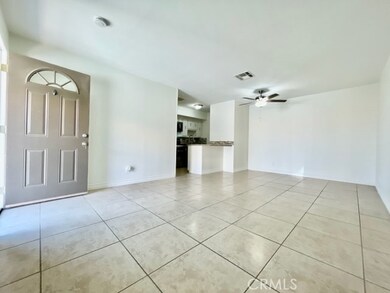 79380 Avenue 42 unit 2, Bermuda Dunes, CA 92203 - photo 3