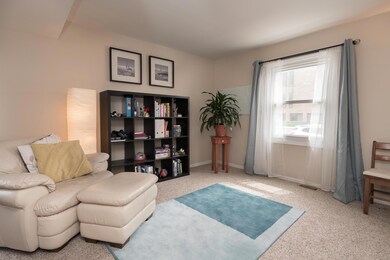 922 Chatham Lane Unit J