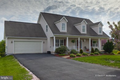 82 Evening Star Ln, Martinsburg, WV 25404 - photo 2