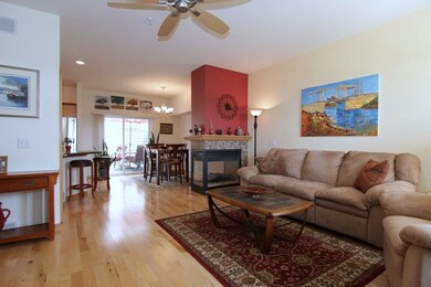 75 S Gardens Way unit 213, Fitchburg, WI 53711 - photo 5