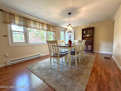 218 Mcilhaney Rd, Saylorsburg, PA 18353 - photo 4