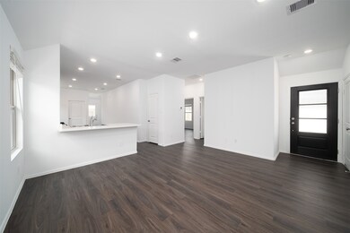 18439 Cobalt Cove Ln, Hockley, TX 77447 - photo 5