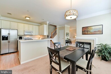 1724 Osage St unit 301, Alexandria, VA 22302 - photo 7