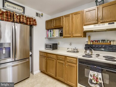 19 Oak Ct, Annapolis, MD 21401 - photo 7