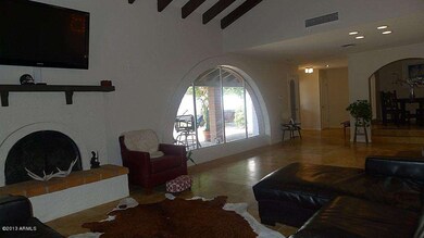 3610 N 31st St Phoenix AZ 85016 Living2