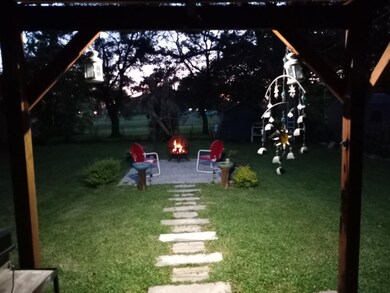 206 Mclemore Dr, Alvin, TX 77511 - photo 6