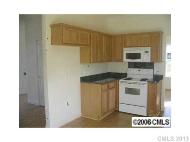 823 Winthrop Dr, Concord, NC 28025 - photo 2