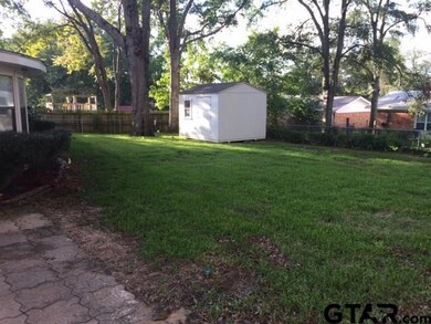 1200 1200 Lancashire, Tyler, TX 75703 - photo 6