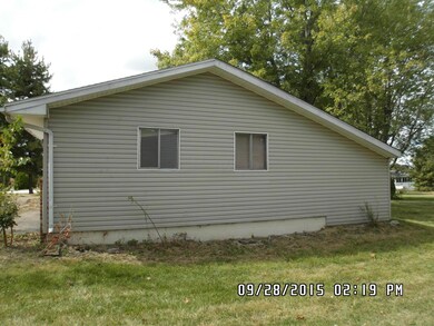6436 Putnam Dr, Circleville, OH 43113 - photo 4
