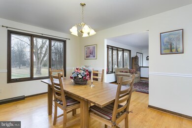 17208 Hunter Green Rd, Upperco, MD 21155 - photo 5