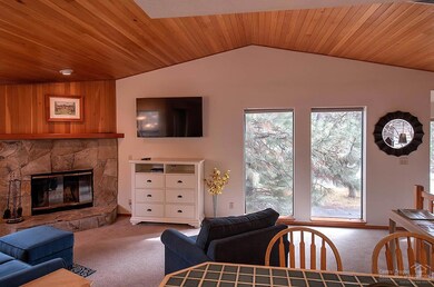 27 Fairway Village Ln, Sunriver, OR 97707 - photo 6