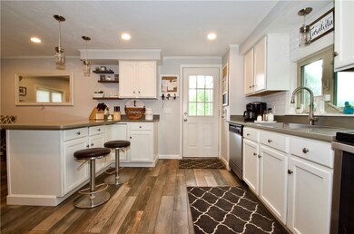 109 Olive St, Woonsocket, RI 02895 - photo 6