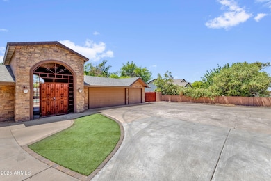 2043 E Quartz St (5)