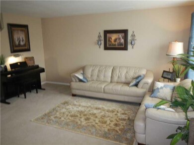 2998 Weald St, Whiteland, IN 46184 - photo 5