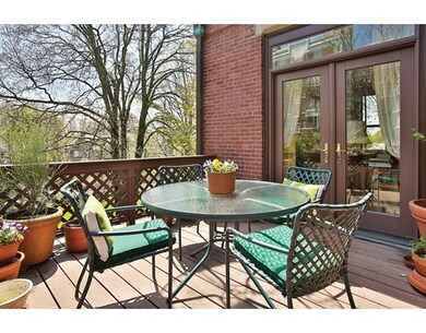 287 Kent St unit 4, Brookline, MA 02446 - photo 7