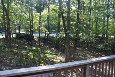 102 Broadmoor Dr, Hawley, PA 18428 - photo 4