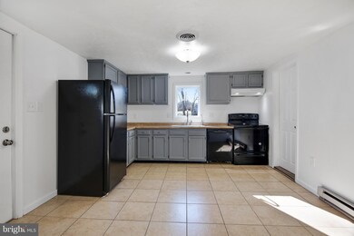 135 Ward Ave, Winchester, VA 22602 - photo 4