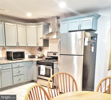 5502 Thomas Ave, Halethorpe, MD 21227 - photo 3