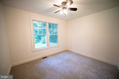 7124 Carmae Rd, Sykesville, MD 21784 - photo 7