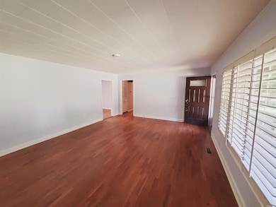 305 N 8th Ave, Piggott, AR 72454 - photo 7