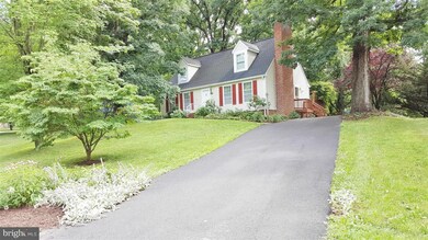 963 Carriage Dr, Harrisonburg, VA 22801 - photo 2