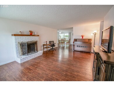 1580 Goodpasture Island Rd, Eugene, OR 97401 - photo 3