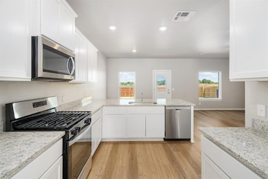 712 Luna Way, Tuttle, OK 73089 - photo 3