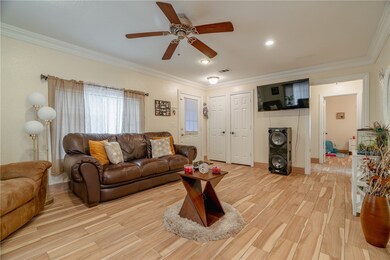 1109 N 10th St, Rogers, AR 72756 - photo 6