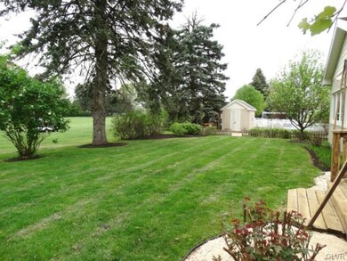 6064 Shepherd Hills Ave, Allentown, PA 18106 - photo 5