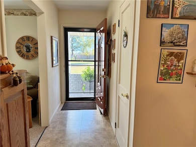 2601 E 8th St, Pittsburg, KS 66762 - photo 2