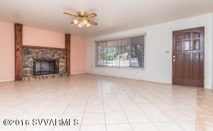 002_Living Room