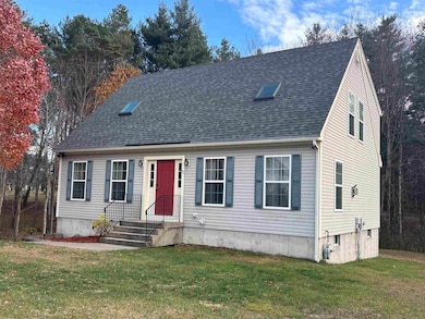 13 Sullivan Dr, Dover, NH 03820 - photo 3