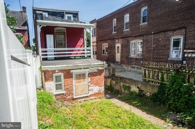 429 Fremont St, Lancaster, PA 17603 - photo 2