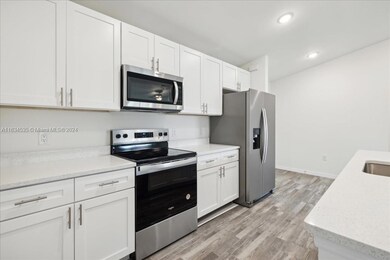 3010 NE 4th Place, Cape Coral, FL 33909 - photo 6