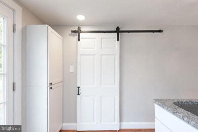 10734 Catharpin Rd, Spotsylvania, VA 22553 - photo 5