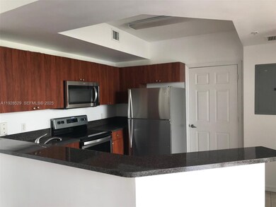 Park View Condos unit 802, Miami, FL 33130 - photo 4