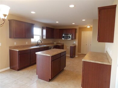 13766 Empress Ln, Dyer, IN 46311 - photo 2