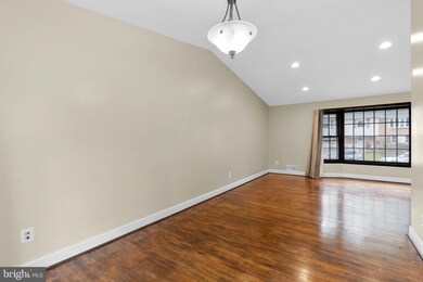 7015 Kepner Ct, Lanham, MD 20706 - photo 4