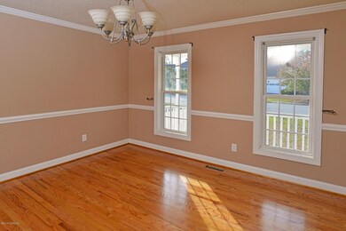 635 Merchant Dr, Winterville, NC 28590 - photo 6