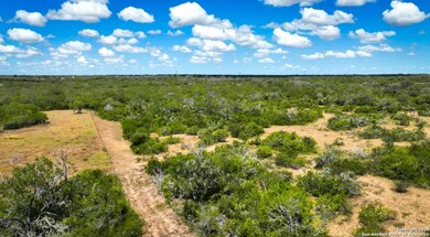 000 Cr 342, Beeville, TX 78102 - photo 6