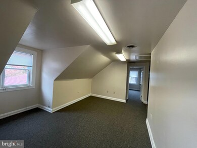 415 Crain Hwy S, Glen Burnie, MD 21061 - photo 2