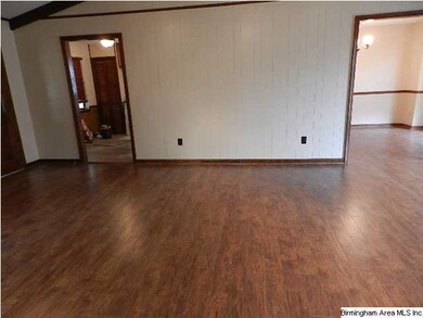 2413 Leigh Dr, Center Point, AL 35215 - photo 7