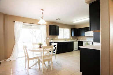 KITCHEN 1 2680 E Brooks St