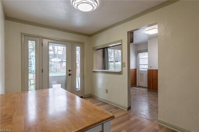 1901 Kennedy Dr, Wickliffe, OH 44092 - photo 6