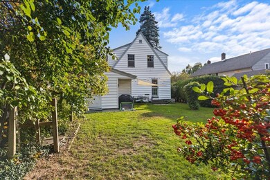 30 Proctor Ave, South Burlington, VT 05403 - photo 6