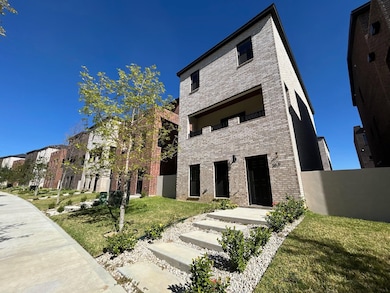 210 Veracruz Dr unit 203, Laredo, TX 78045 - photo 2